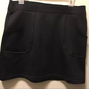 ATHLETA TECH STRETCH SKIRT, Sz Medium, Black